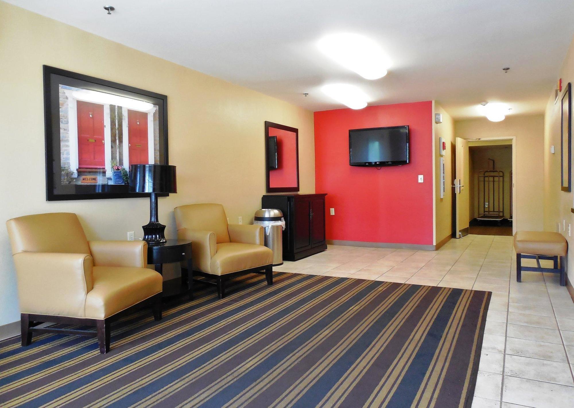 Extended Stay America Select Suites - Madison - Old Sauk Rd Exterior photo